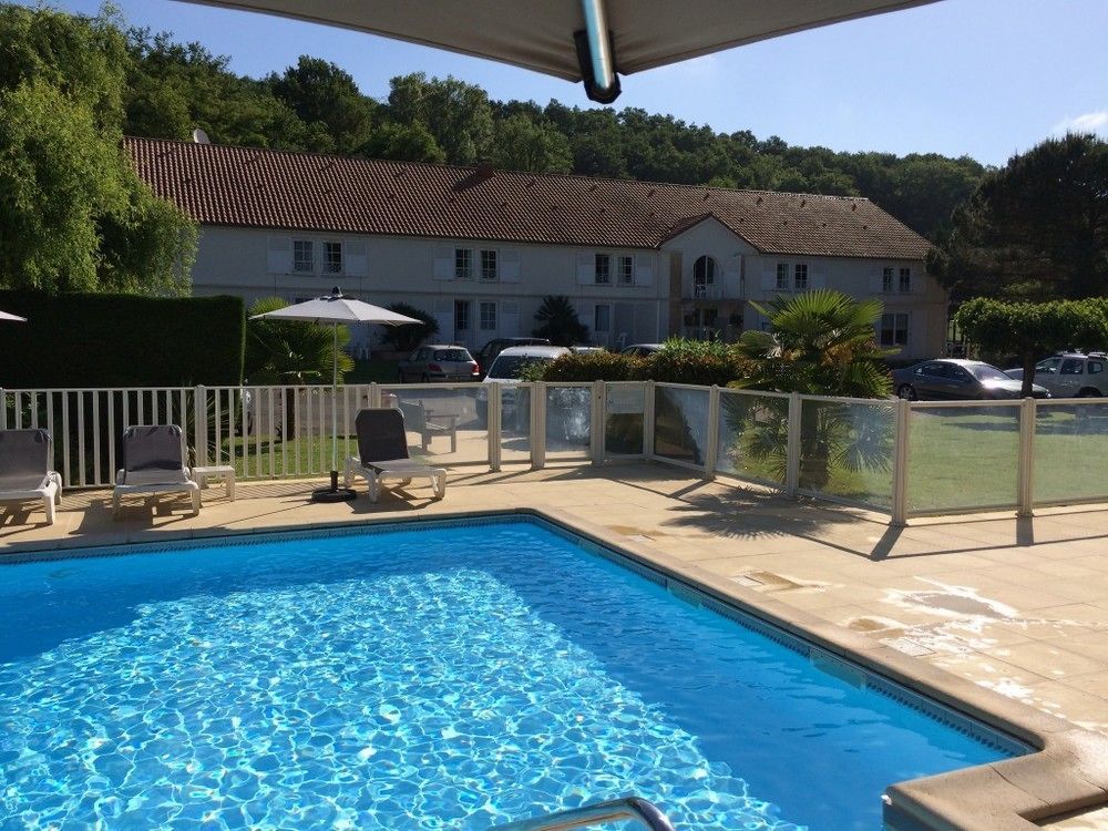 Hotel Le Relais Des Champs Eugenie-les-Bains Esterno foto