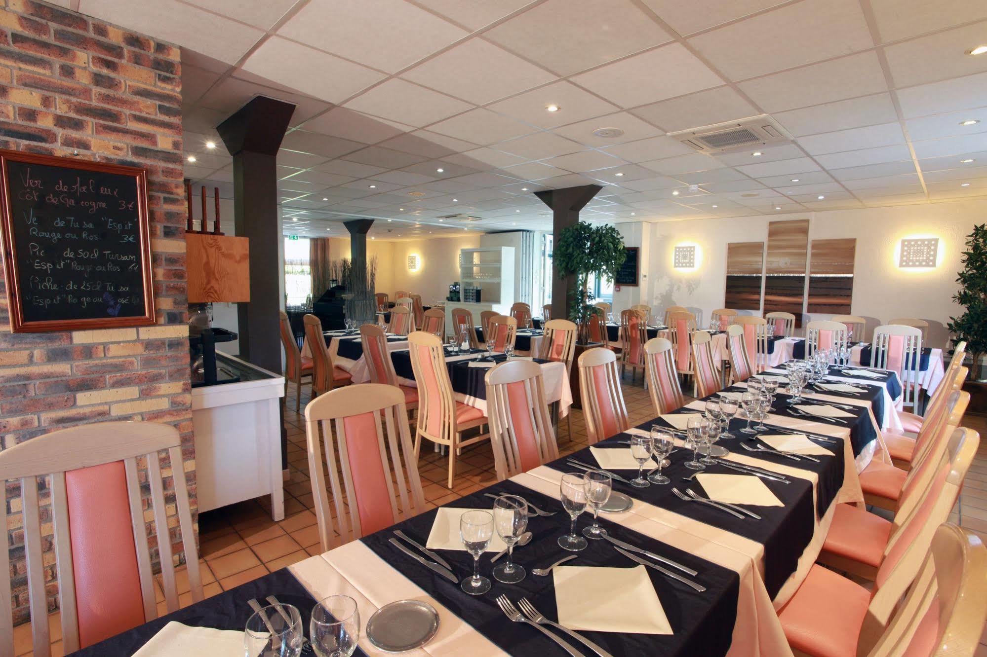 Hotel Le Relais Des Champs Eugenie-les-Bains Esterno foto