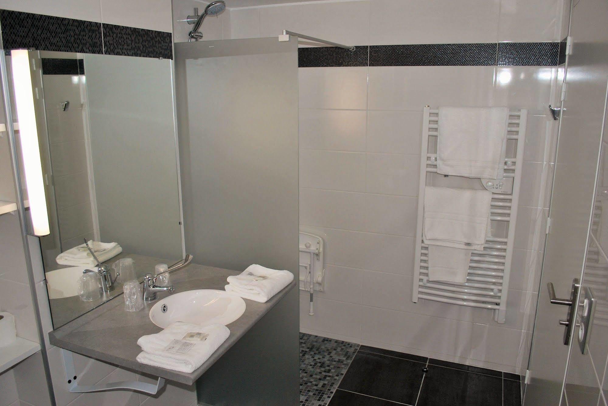 Hotel Le Relais Des Champs Eugenie-les-Bains Esterno foto